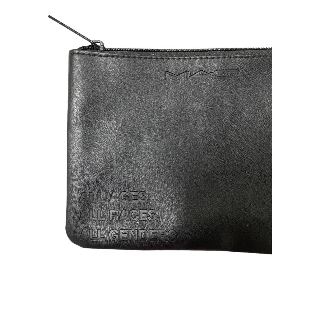 MAC All ages All races All genders make up bag